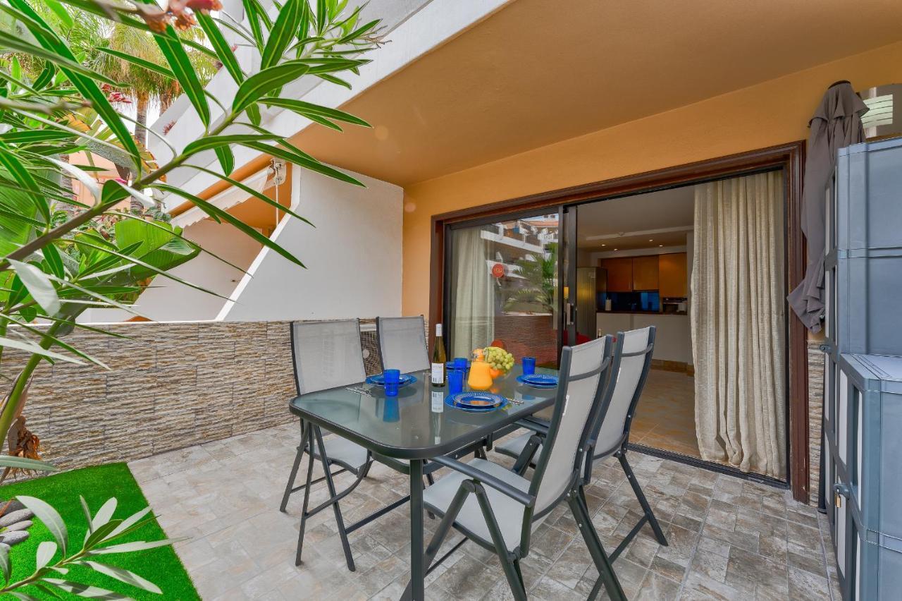 Brand New Apartment In Park Albatros With Pool View サンミゲル・デ・アボナ エクステリア 写真