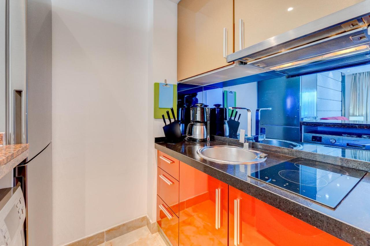 Brand New Apartment In Park Albatros With Pool View サンミゲル・デ・アボナ エクステリア 写真