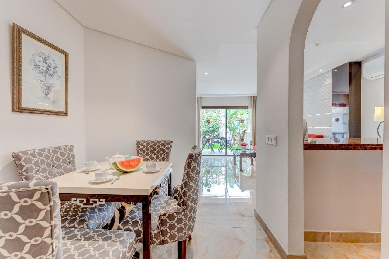 Brand New Apartment In Park Albatros With Pool View サンミゲル・デ・アボナ エクステリア 写真